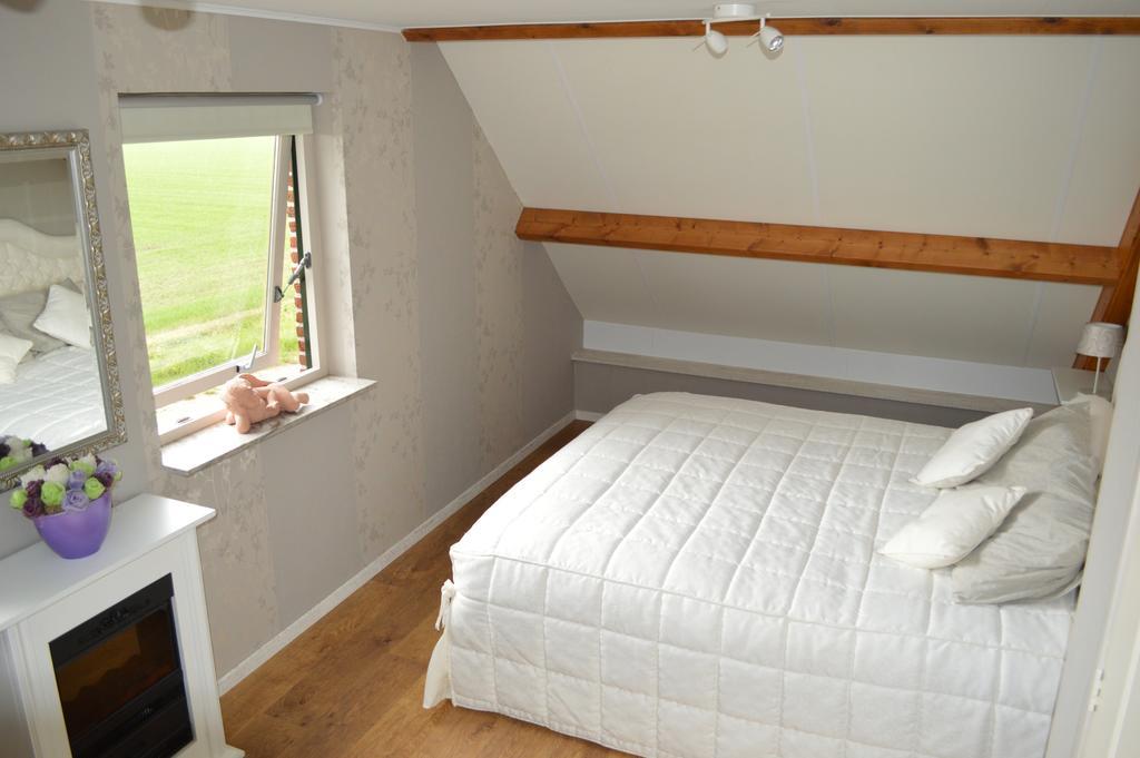 Huize Ouwervelden Bed & Breakfast Wouwsche Plantage Bilik gambar